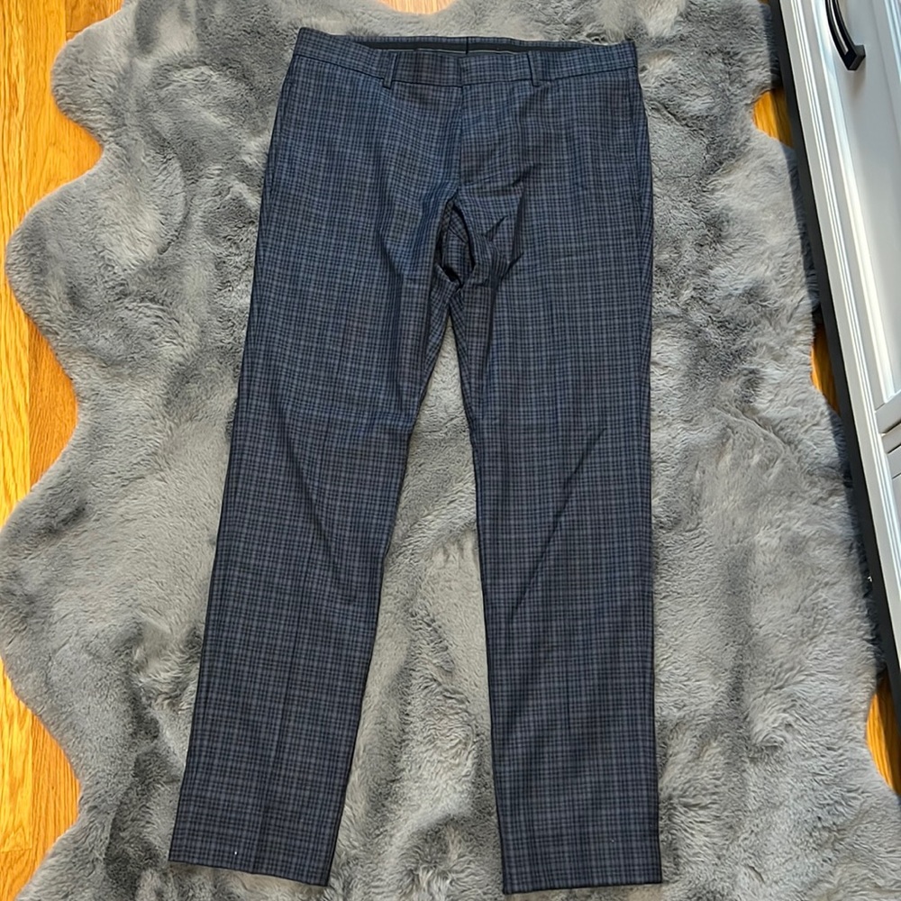 Gucci - semi-new beautiful pants ! Tiny plaid